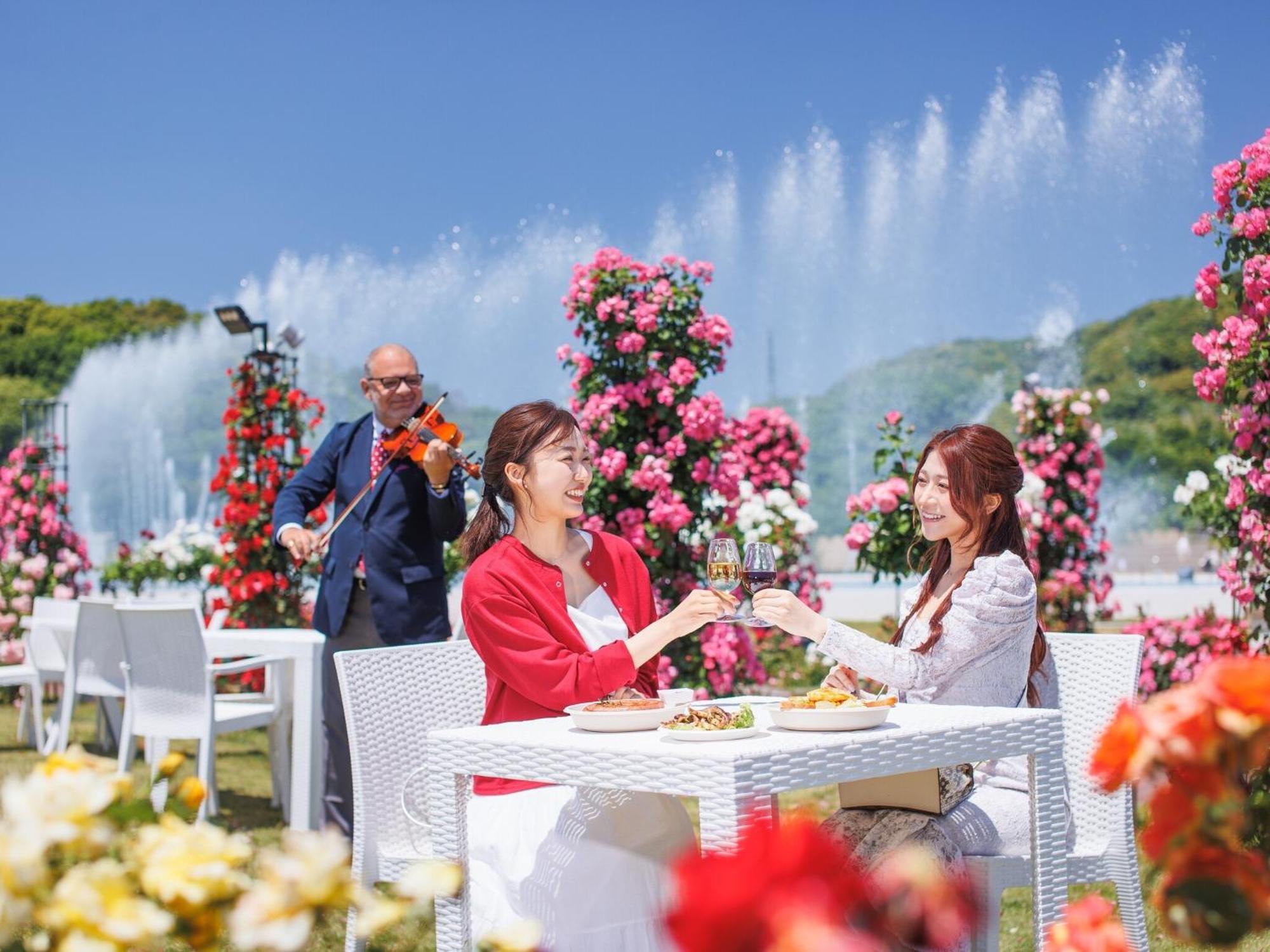 Hotel Europe Huis Ten Bosch Sasebo Bagian luar foto